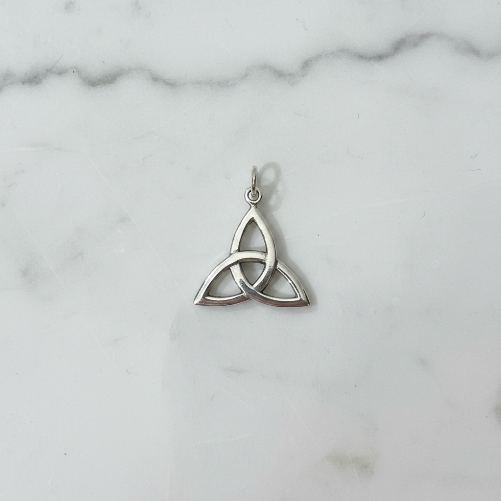 תליון Triquetra | Victor